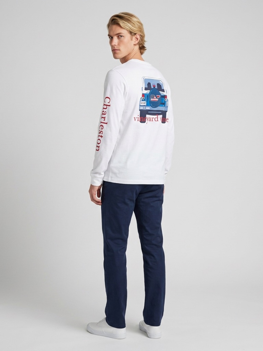 Vineyard Vines Jeep White Long-Sleeve Tee with Blue & Red Graphic RARE